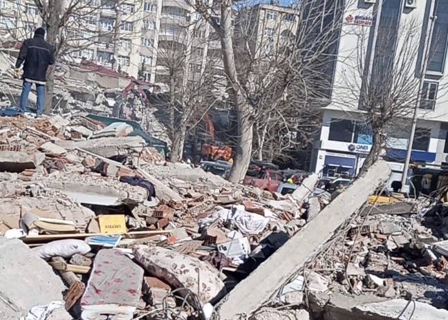 ‘Deprem Bölgelerinde Yapılaşma Nasıl Planlanmalı?’ İMO Ankara Başkanı Tatlı Soruları Yanıtladı