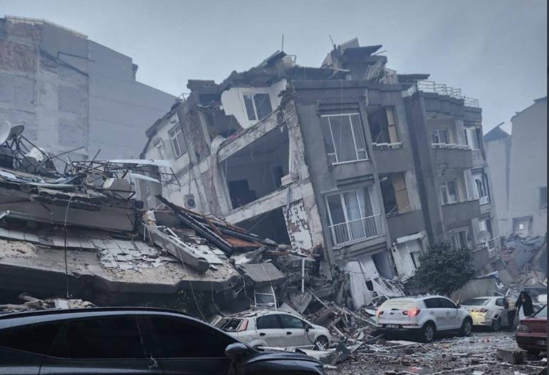 Depremde Can Kaybı 12 Bini Aştı, 11 Bin 914 Kişi Yaralı