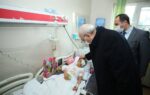 İzmir Valisi Köşger ve İl Sağlık Müdürü Erkuş Yaralı Depremzedeleri Ziyaret Etti