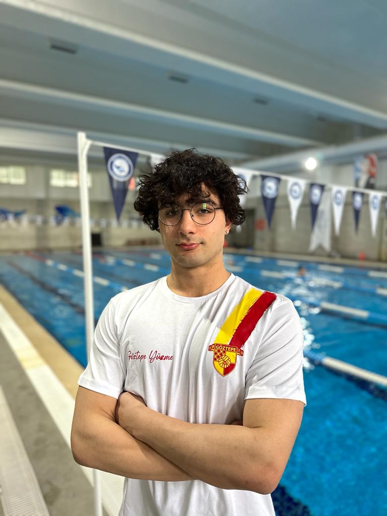 Can Burma Oğlu Uluslararası Edirne Kupası Yüzme Şampiyonası'nda
