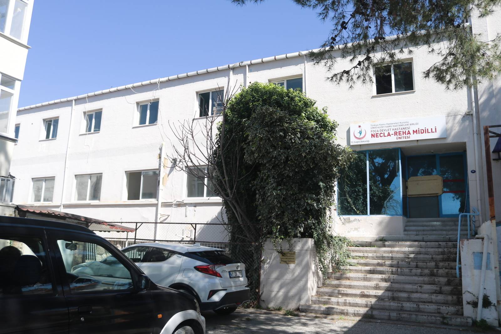 İyi Parti’den ‘Foça Eski Devlet Hastanesini Sattırmayacağız’ Çıkışı