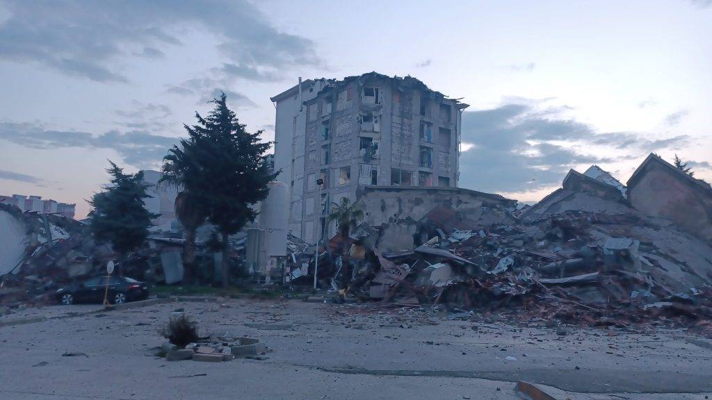Japon Deprem Uzmanı Uyardı ! “İstanbul, İzmir ve Doğu Anadolu’ya Dikkat!!”